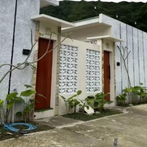 nura villa 10